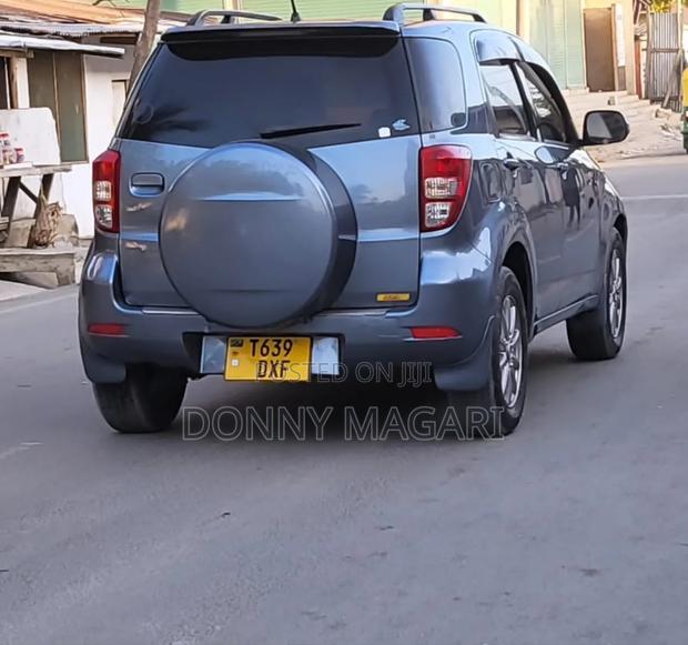 Toyota Rush 1.5 AWD 2006 Gray
