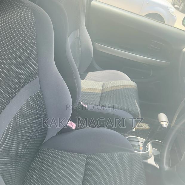 Toyota IST 2004 Black