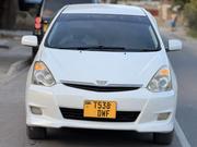 Toyota Wish 2005 White for sale