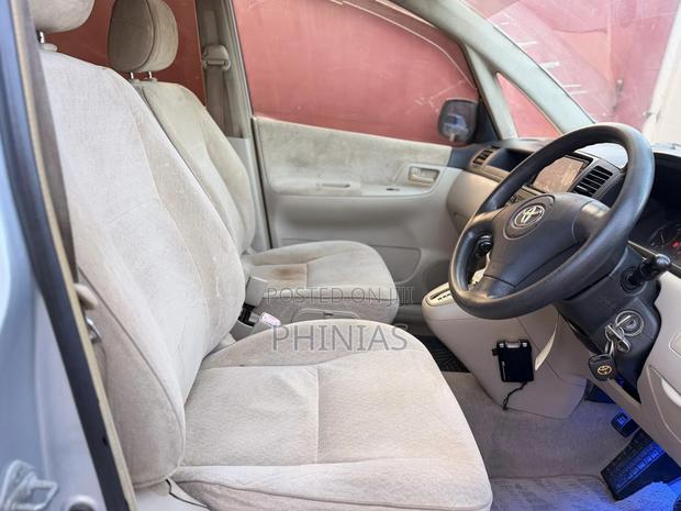 Toyota Corolla Spacio 2005 Silver