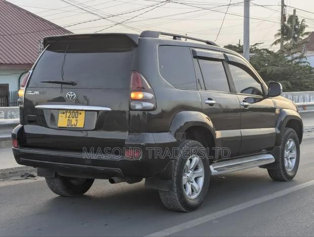 Toyota Land Cruiser Prado 4.0 Petrol TX 2007 Black