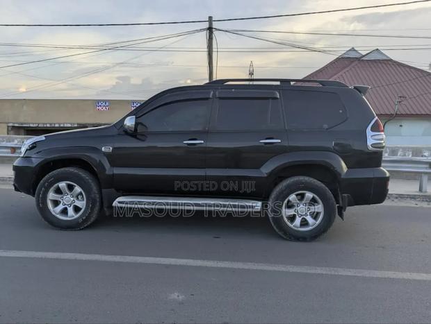 Toyota Land Cruiser Prado 4.0 Petrol TX 2007 Black
