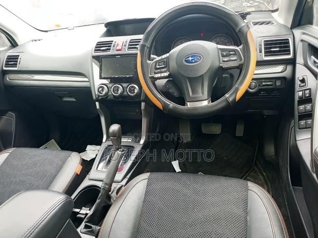 Subaru Forester 2.5i Limited PZEV 4dr SUV AWD (2.5L 4cyl CVT) 2014
