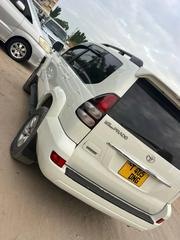 Toyota Land Cruiser Prado 2005 White for sale