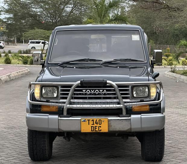 Toyota Land Cruiser Prado 1996 Green