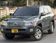 Toyota Land Cruiser 4.5 V8 VXR 2013 Gray for sale