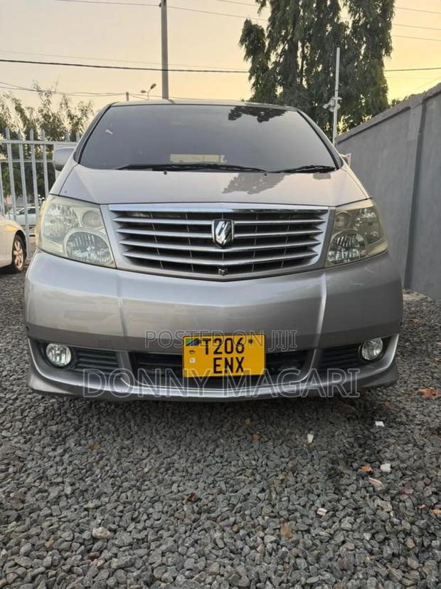 Toyota Alphard 2004 Silver
