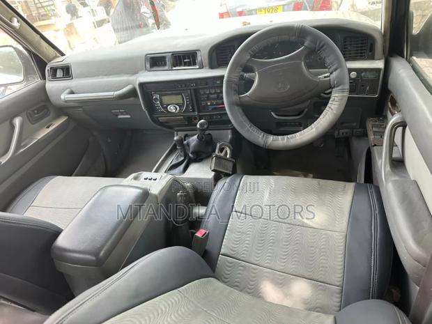 Toyota Land Cruiser 79 Series 1999 Gray