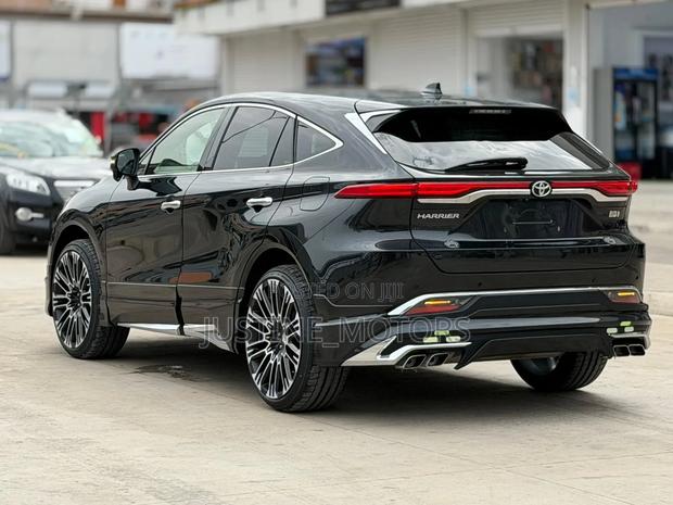 Toyota Harrier 2020 Black