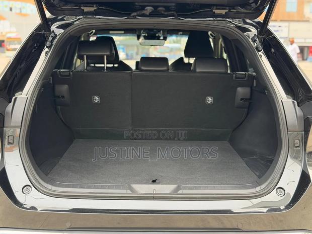 Toyota Harrier 2020 Black