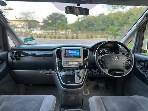 Toyota Alphard 2006 White