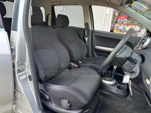 Toyota Crown 2004 Silver