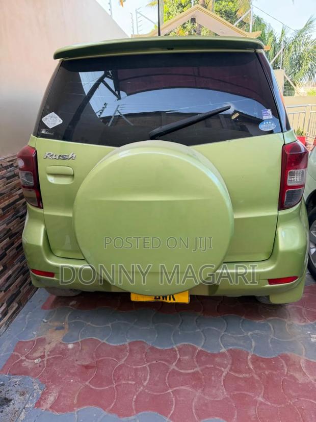Toyota Rush 1.5 AWD 2008 Green