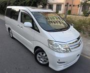 Toyota Alphard 2.4 Petrol FWD 2005 White for sale