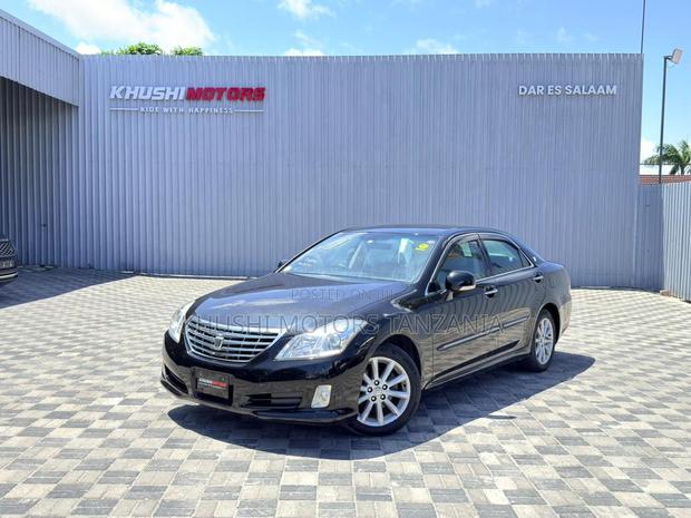 Toyota Crown 2008 Black
