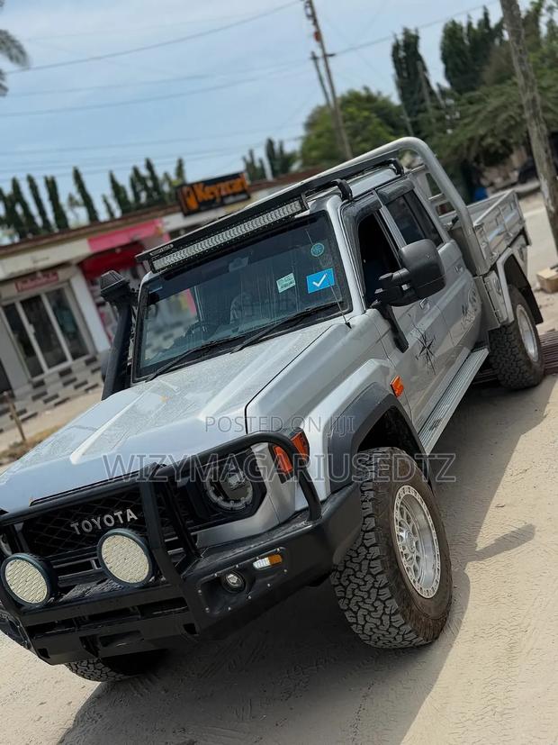 Toyota Land Cruiser 79 Series 2023 Silver