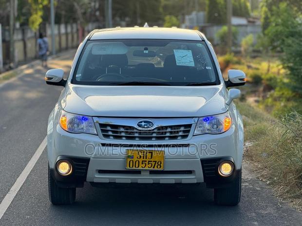 Subaru Forester 2.0D X 2009 White