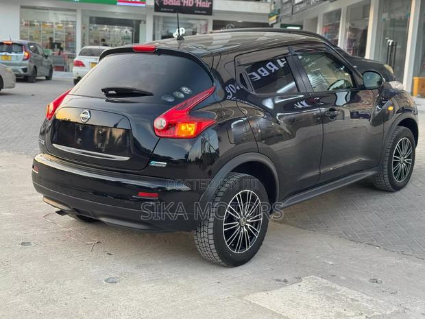 Nissan Juke 2011 Black