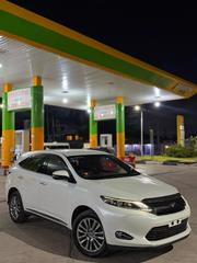 Toyota Harrier 2.0 4WD 2015 White for sale