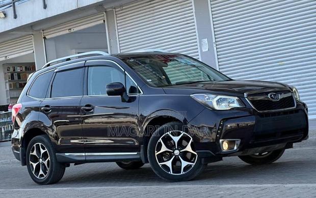 Subaru Forester 2014 Maroon