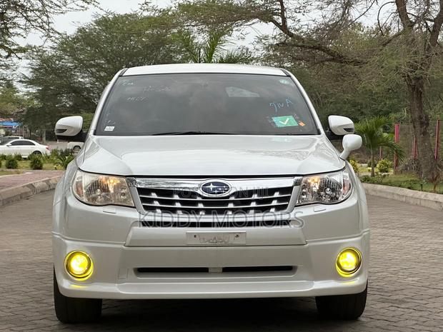 Subaru Forester 2011 White