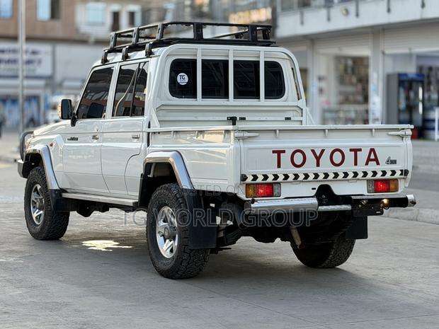 Toyota Land Cruiser 79 Series 2019 White