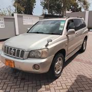 Toyota Kluger 2005 Silver for sale