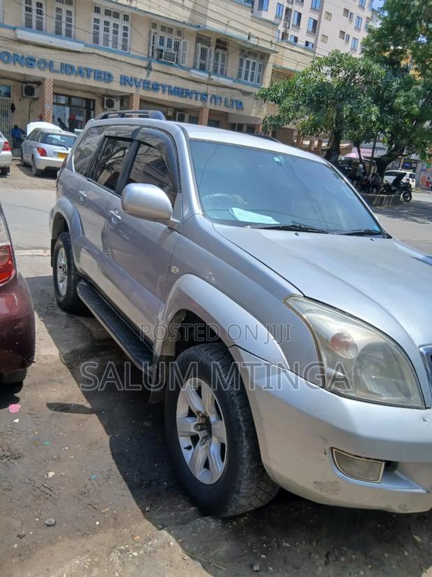Toyota Land Cruiser Prado 2007 Silver