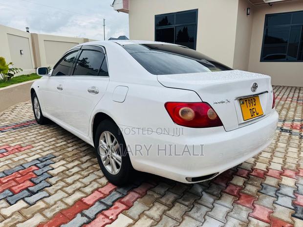 Toyota Mark X 2005 Pearl