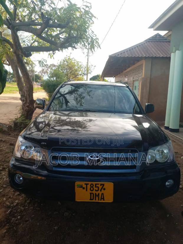 Toyota Kluger 2006 Black