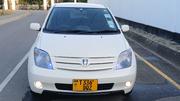 Toyota IST 2002 White for sale