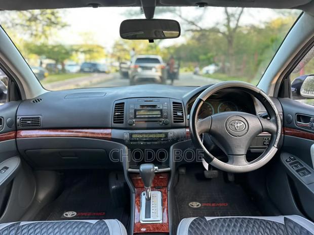 Toyota Premio 2004 Gray