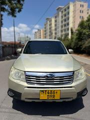 Subaru Forester 2010 Gold for sale