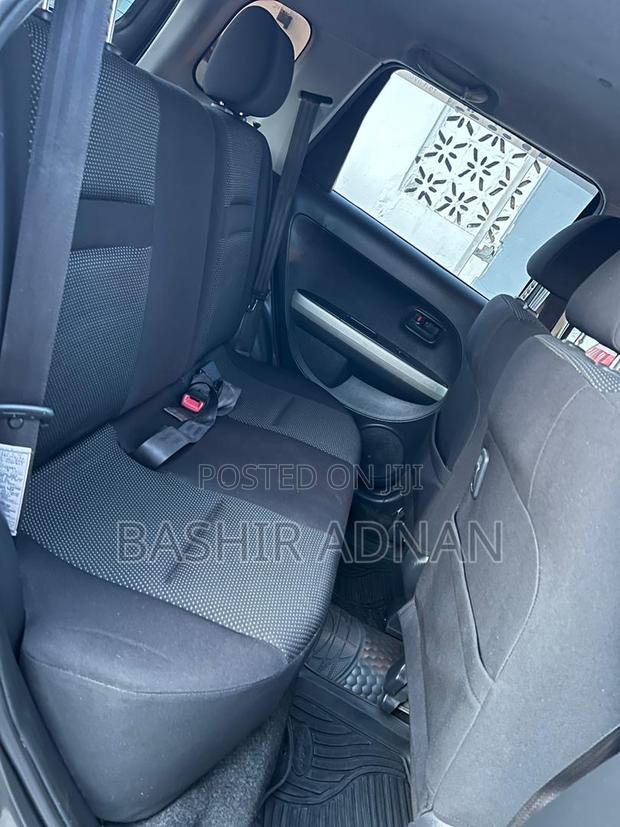 Toyota IST 2004 Gray
