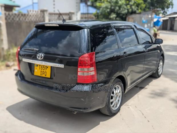 Toyota Wish 2006 Black