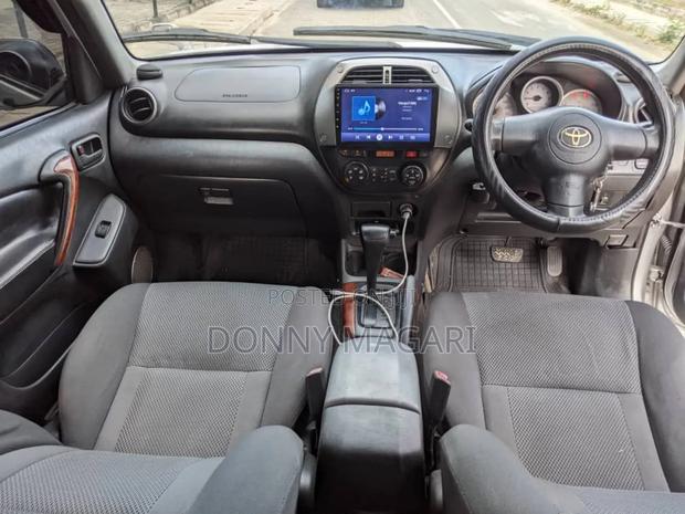 Toyota RAV4 2005 Silver