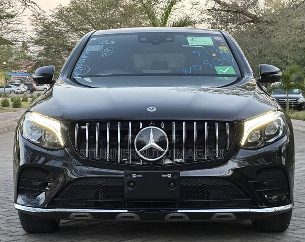 Mercedes-Benz GLC-Class 2017 Black