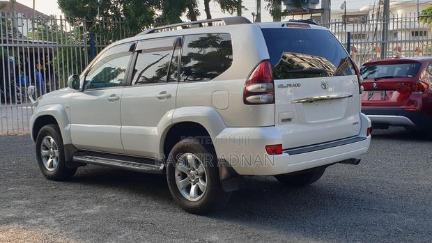 Toyota Land Cruiser Prado 2.7 i 16V 2008 White