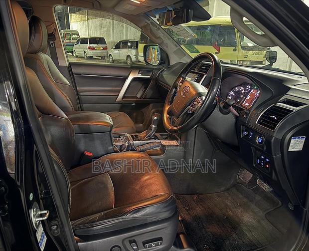 Toyota Land Cruiser Prado 2.8 2020 Matt Black
