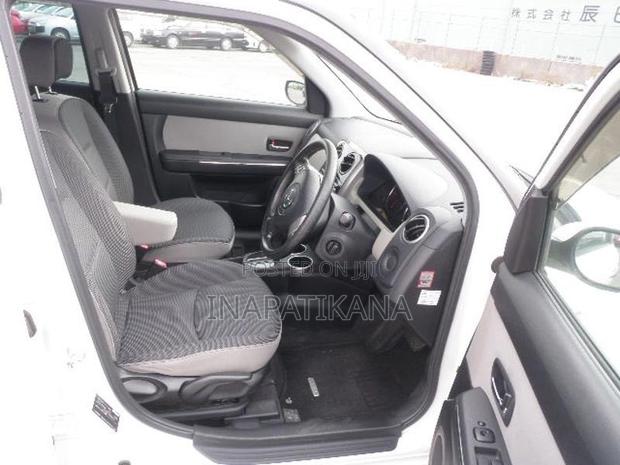 Mazda Verisa 2007 White