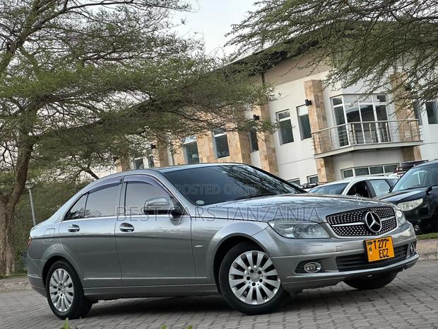 Mercedes-Benz C-Class 2007 Gray