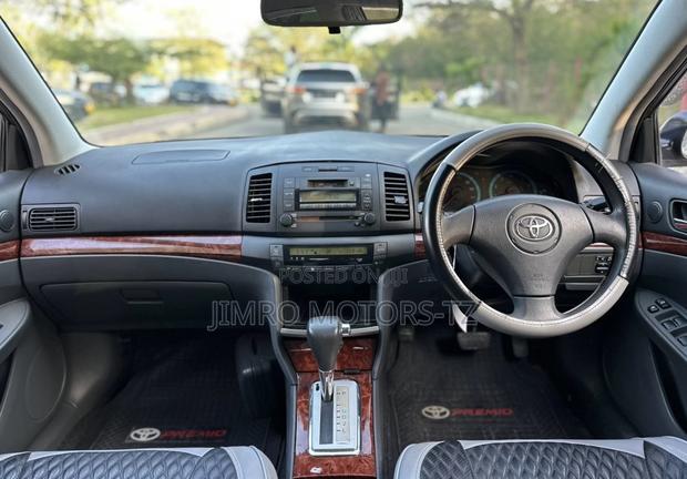 Toyota Premio 2004 Silver