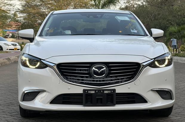 Mazda Atenza 2016 White