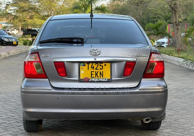 Toyota Premio 2004 Gray