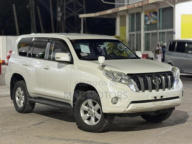 Toyota Land Cruiser Prado 2014 White