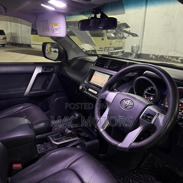 Toyota Land Cruiser Prado 2014 White