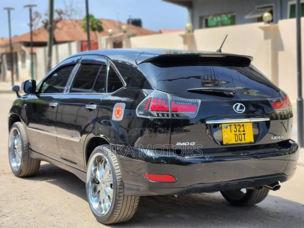 Lexus LX 570 2008 Black