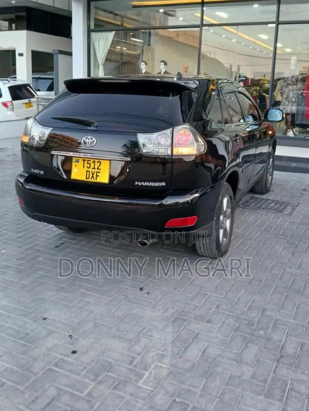 Toyota Harrier 2.4 2006 Black