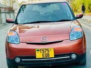 Mazda Verisa 2009 Maroon for sale