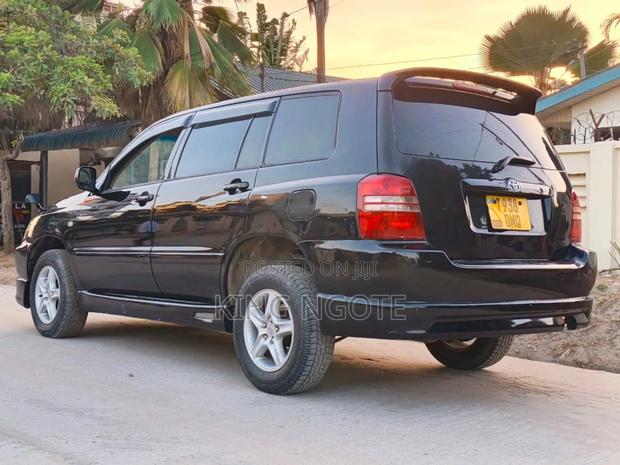 Toyota Kluger 2006 Black